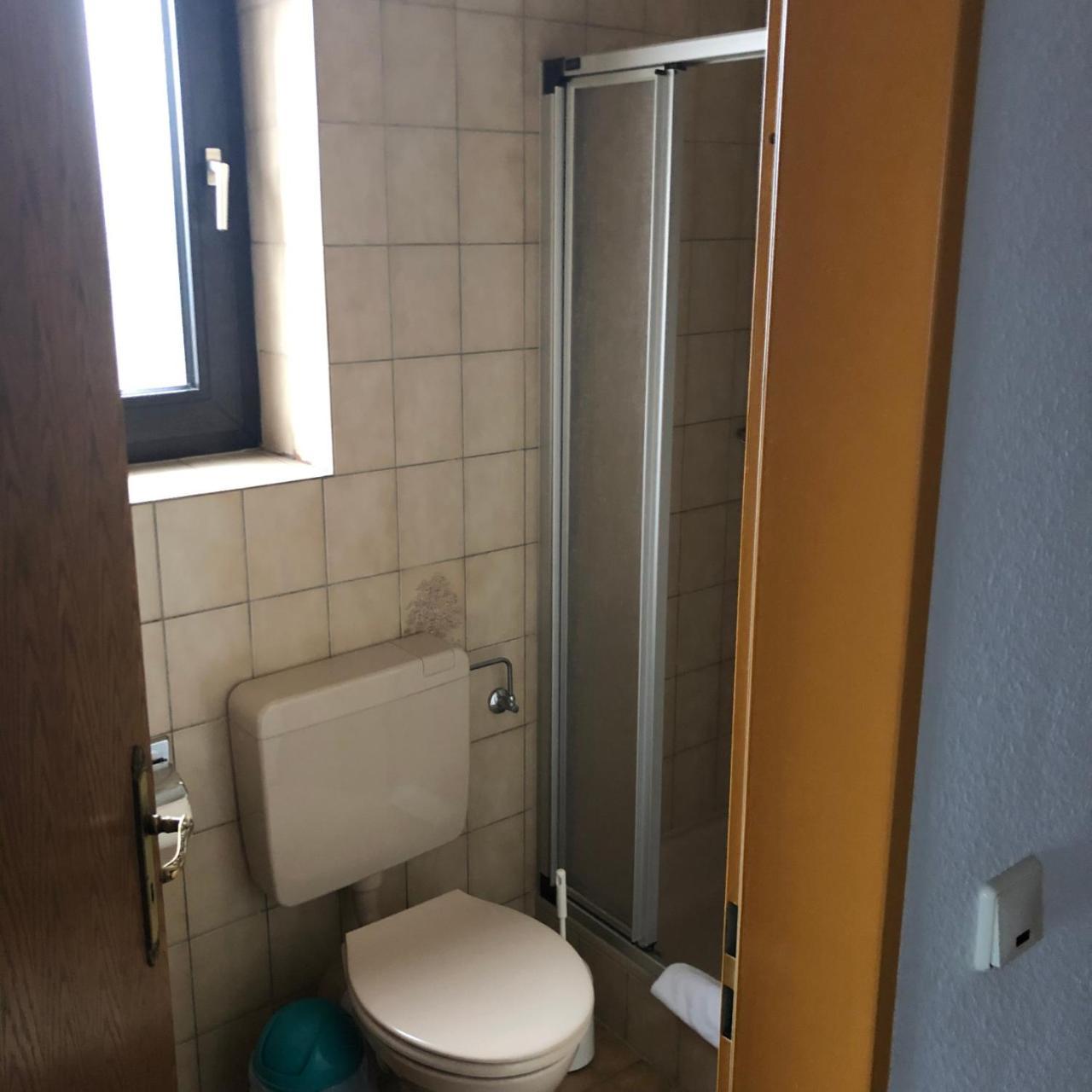 Hotel Garni Schafer Horrem Extérieur photo